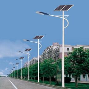 8米太陽(yáng)能路燈