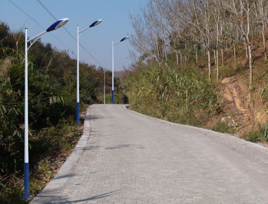 太陽能路燈燈桿