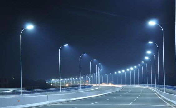 買太陽(yáng)能路燈去哪呢