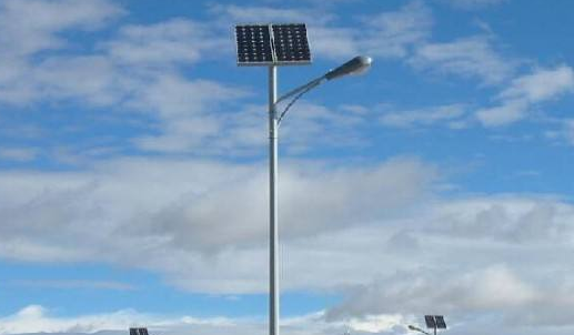 6米30瓦太陽能路燈價格多少錢