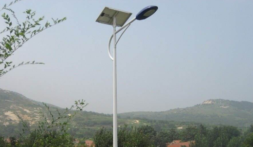 太陽能路燈全套 太陽能路燈全套價格是多少(不同款式)