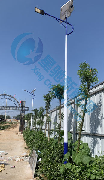 太陽能單臂六米高路燈價格 太陽能單臂六米高路燈價格